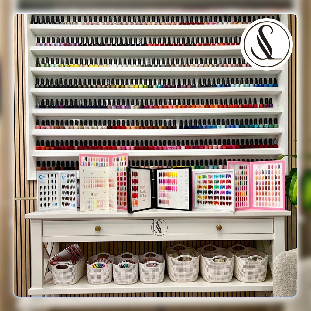Manicure service